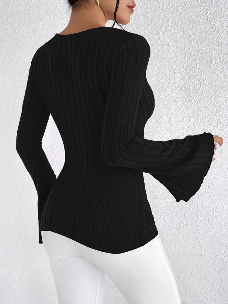 Women's T-shirt Top Spring New Fashion Long Sleeves Tees Black Sexy V-Neck Low Chest Tees Elegant Female Versatile Tees Clothing